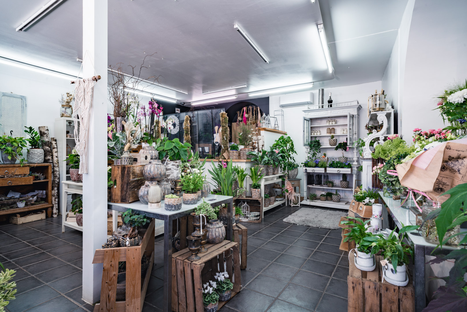 photographie-d-interieur-commerce-artisan-fleuriste-Lourdes-décoration
